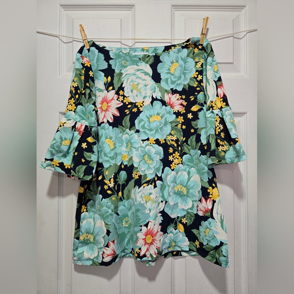 Charter Club Floral 1/2 Flared Sleeve Top / S